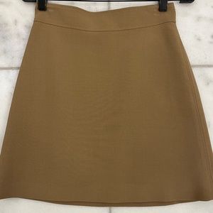 Theory high waist mini Carmel color skirt